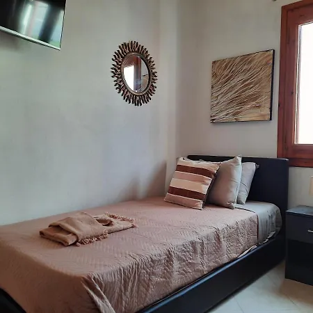 Axotikon In Naxos Town Apartment